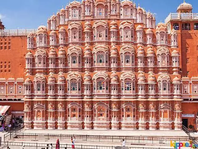 3 NIGHTS 4 DAYS IN AGRA AND JAIPUR - 3