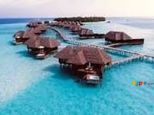 Wonderful Moments, Maldives 4 Nights 5Days INR:60,000/- - 1