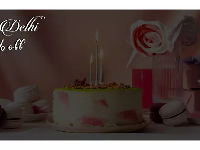 Online Cake Delivery in Delhi, Cakes Online Delhi - Bookthesurprise - 1