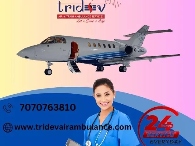 Tridev Air Ambulance in Vellore Onboard Staff Available - 1