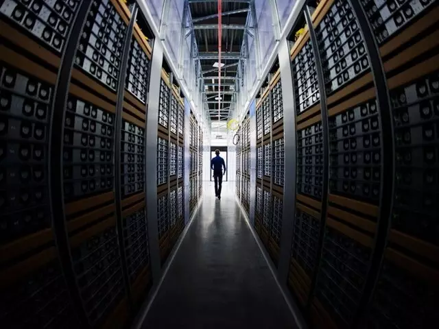 Data Center Noida : Cyfuture Cloud - 1